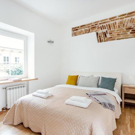 Saint John 2 Bedroom Cottage By Reside Baltic Vilnius Ngoại thất bức ảnh